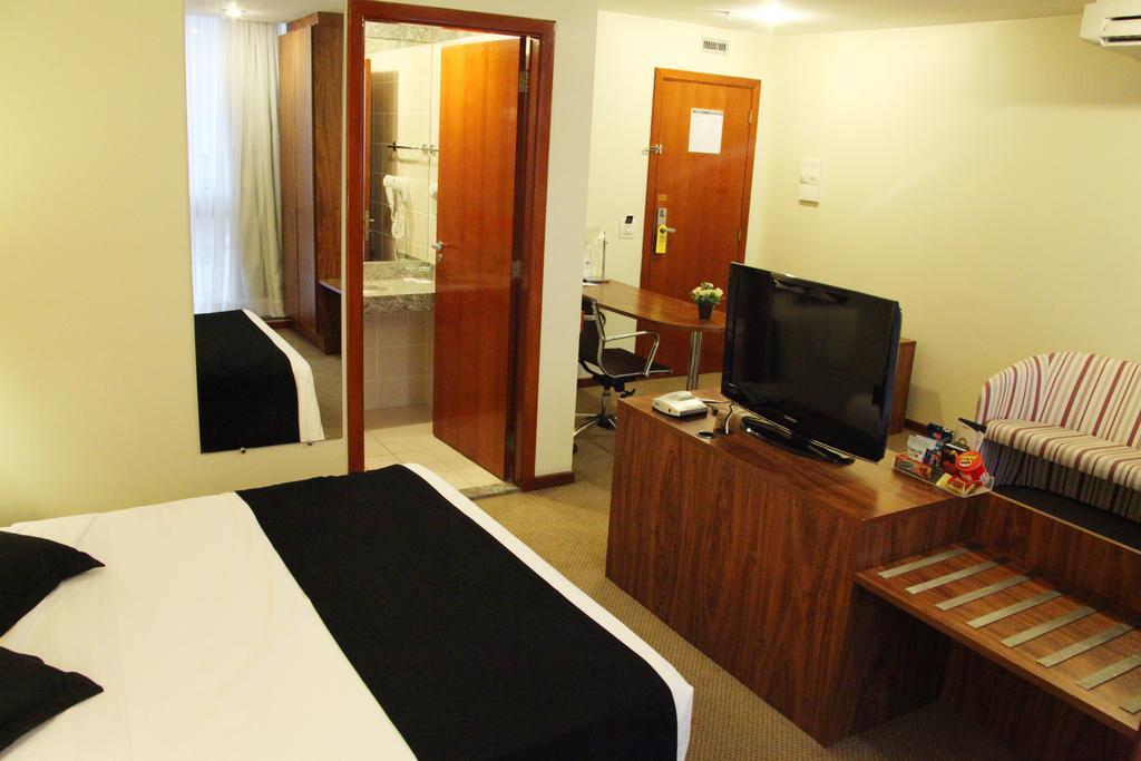 Comfort Hotel Taguatinga Bagian luar foto