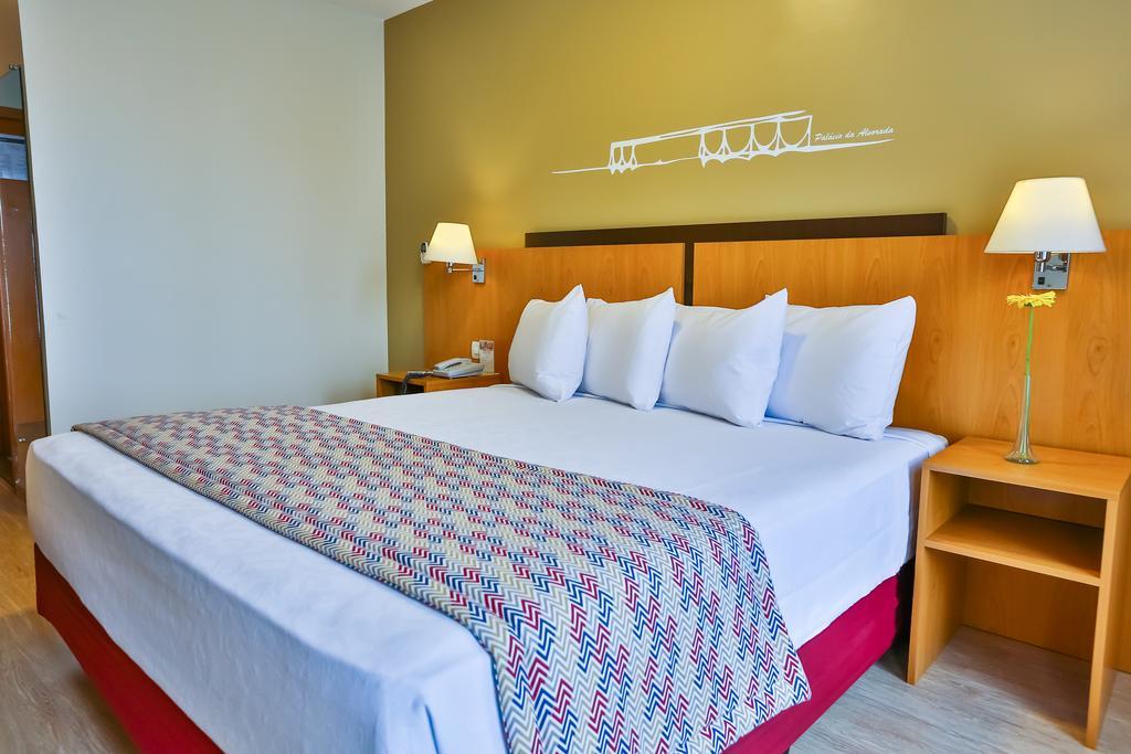 Comfort Hotel Taguatinga Bagian luar foto