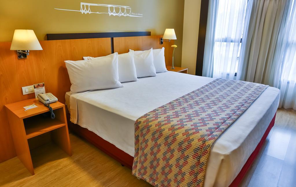 Comfort Hotel Taguatinga Bagian luar foto